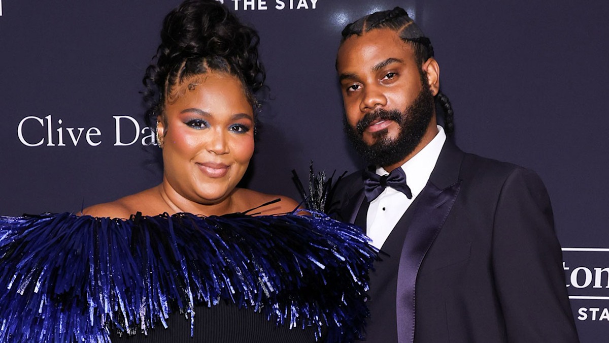 Who Is Lizzo Dating? A Look At Boyfriend Myke Wright's Life Who Is Lizzo Dating? A Look At Boyfriend Myke Wright's Life