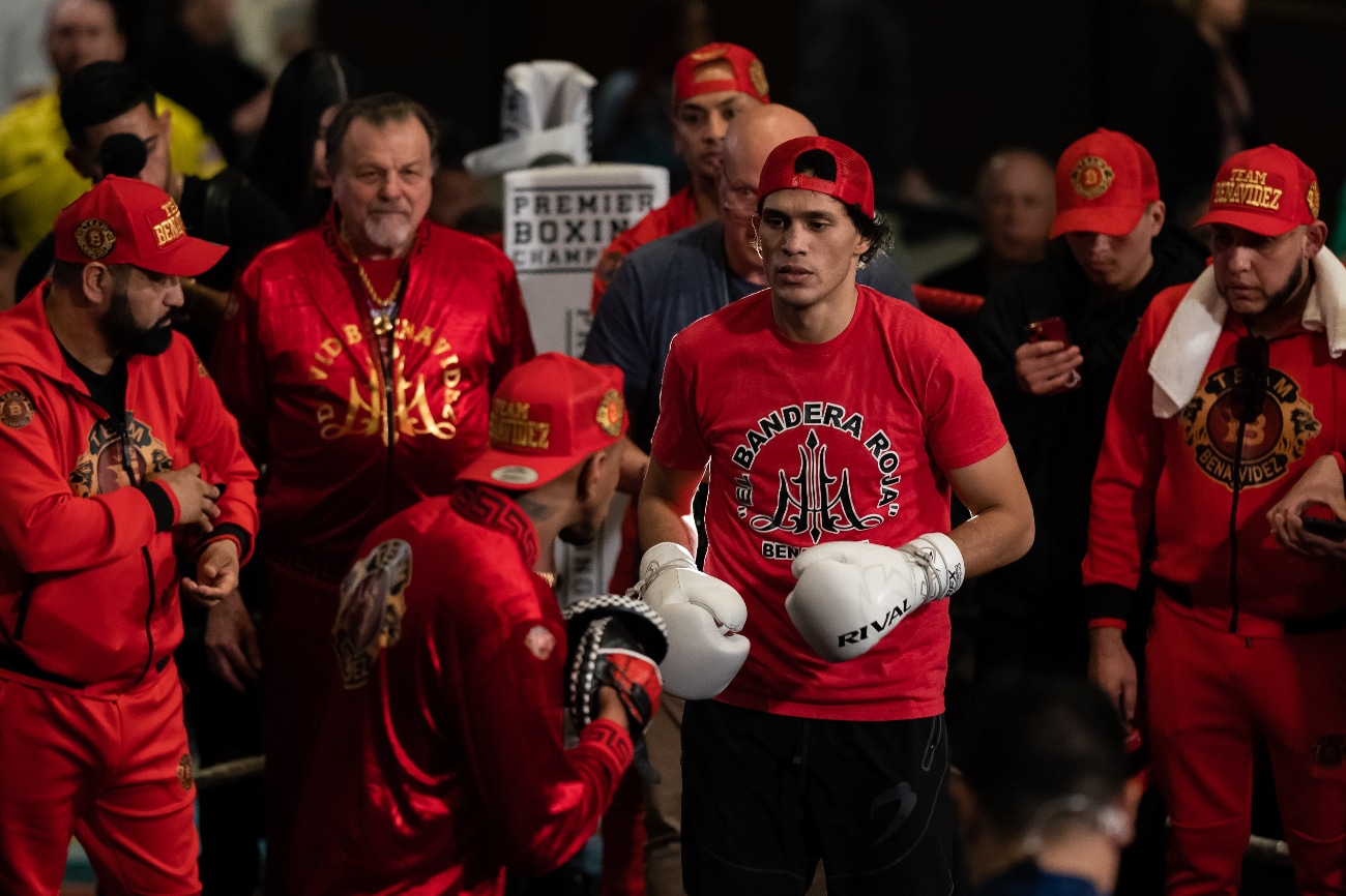 Why Isn't Canelo Fighting Benavidez? Analyzing The Reasons Behind A Potential Mexican Showdown Why Isn't Canelo Fighting Benavidez? Analyzing The Reasons Behind A Potential Mexican Showdown
