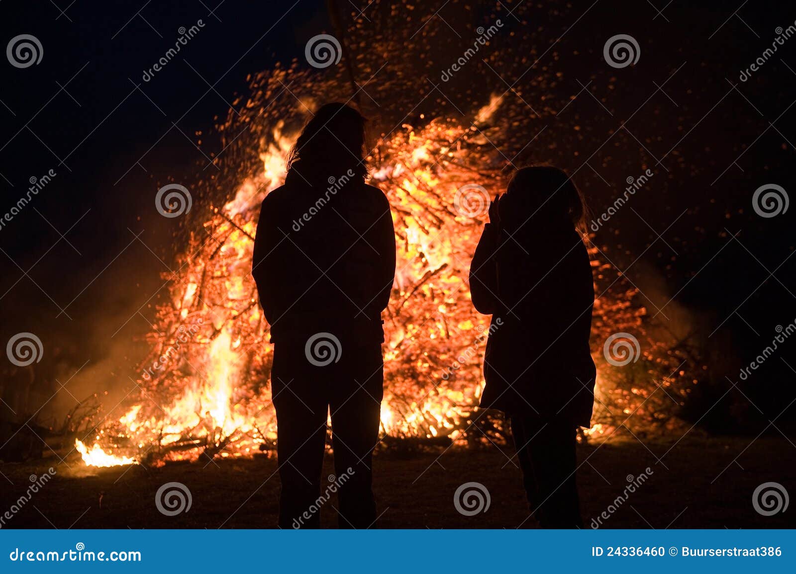Widespread Easter Bonfire Cancellations In Drenthe Due To Dry Conditions Widespread Easter Bonfire Cancellations In Drenthe Due To Dry Conditions