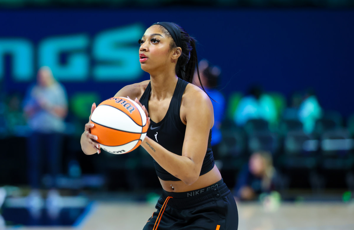WNBA Investigating Allegations Of Racial Slurs Against Angel Reese WNBA Investigating Allegations Of Racial Slurs Against Angel Reese