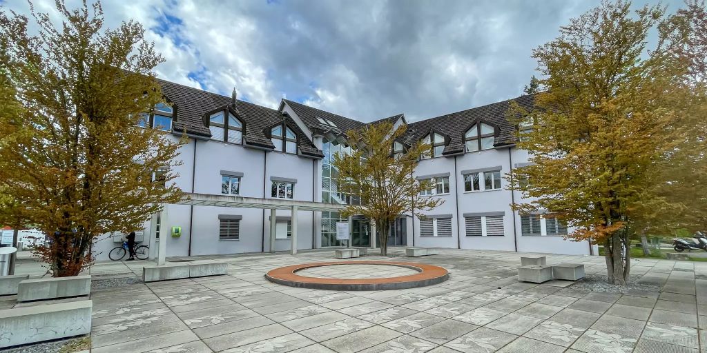 Wohnraumnotlösung: Deutsche Gemeinde Bietet Kostenlose Unterkünfte An Wohnraumnotlösung: Deutsche Gemeinde Bietet Kostenlose Unterkünfte An