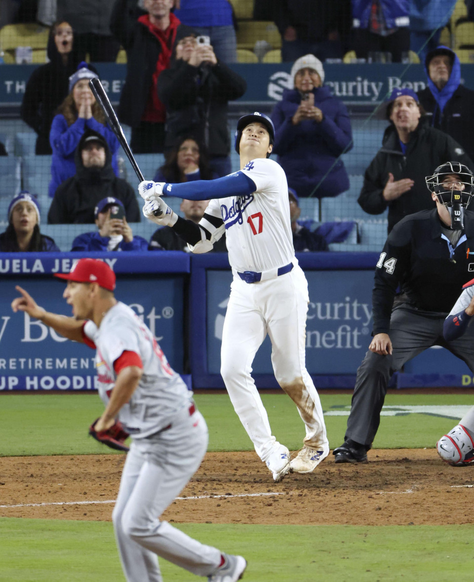 Yamamoto's Strong Outing Leads Dodgers To 3-0 Victory Over Cubs Yamamoto's Strong Outing Leads Dodgers To 3-0 Victory Over Cubs