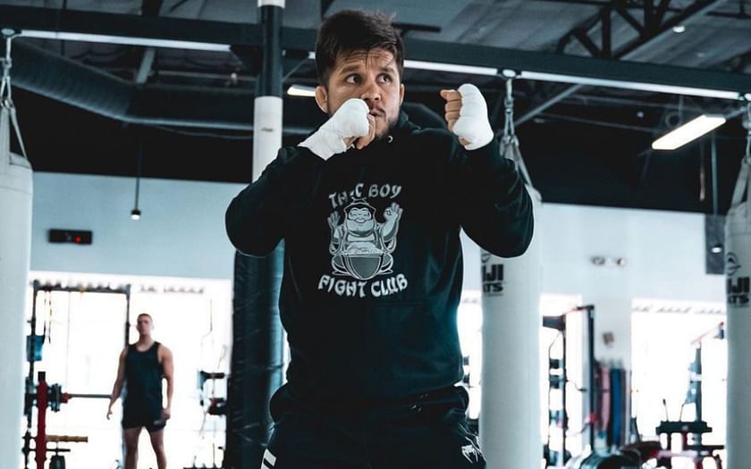 Year-Long Hiatus Ends: Former UFC Champ Fights Bantamweight Veteran Year-Long Hiatus Ends: Former UFC Champ Fights Bantamweight Veteran