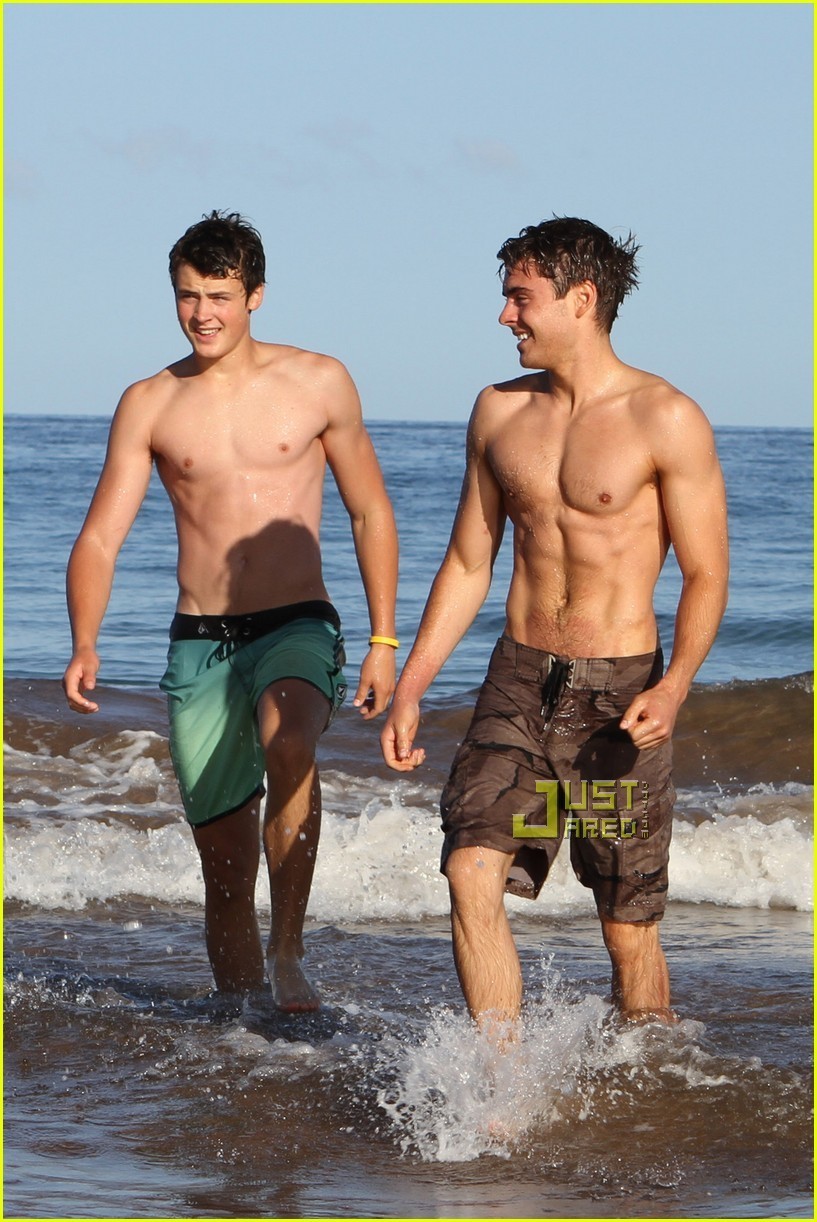 Zac Efron Vs. Dylan Efron: Zac Efron Vs. Dylan Efron: